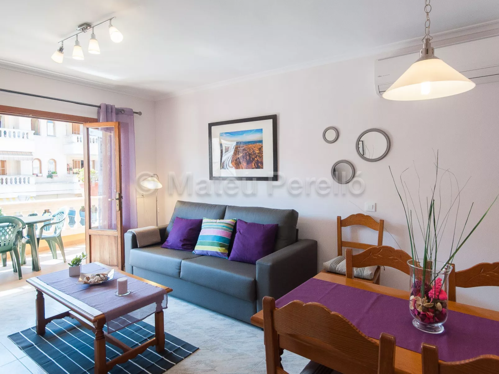 OB5-Wohnung mit 2 Doppelzimmern und Balkon-Dedans