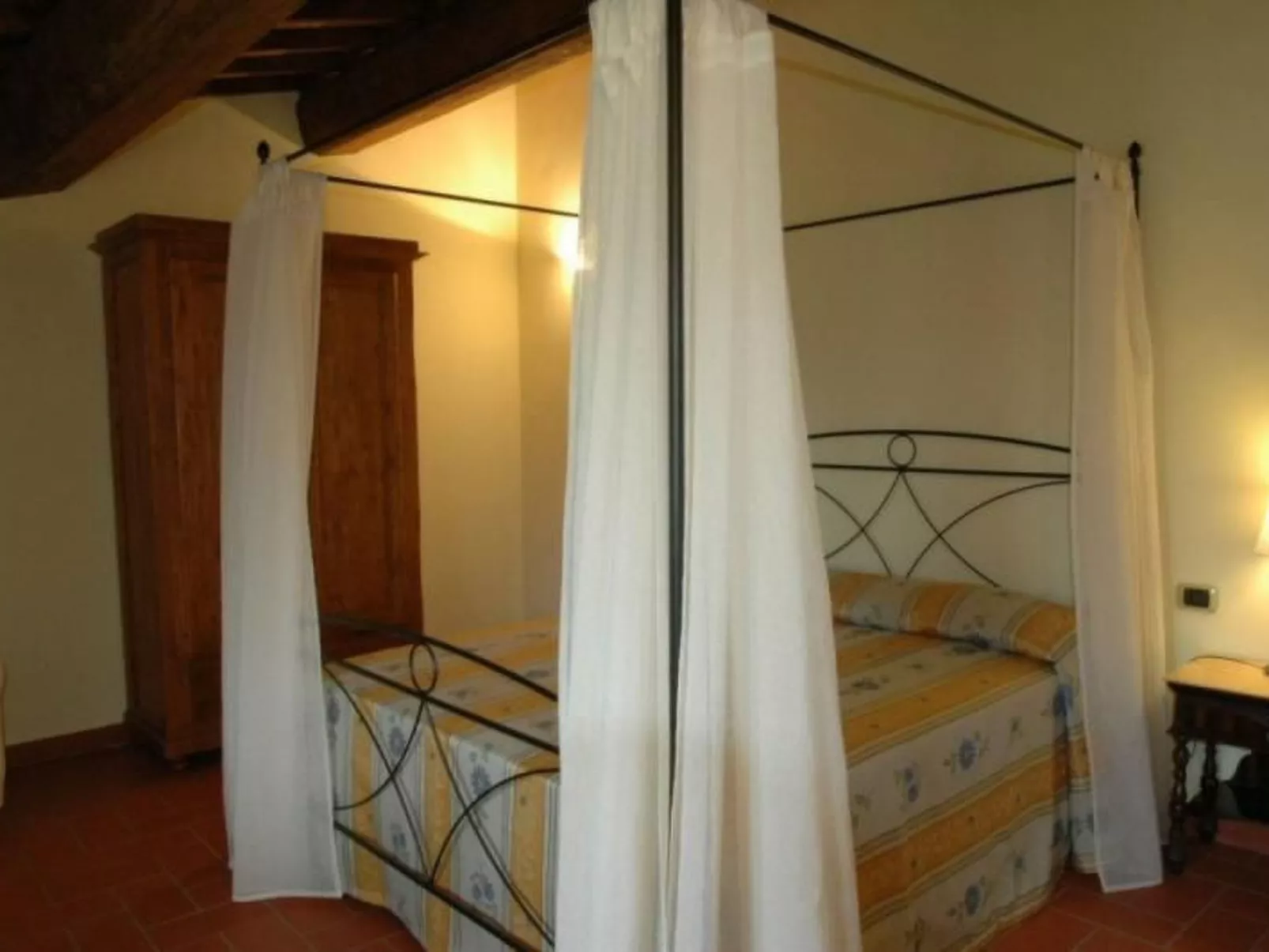 Wohnung in Figline Valdarno mit Gemeinschaftspool-Inside