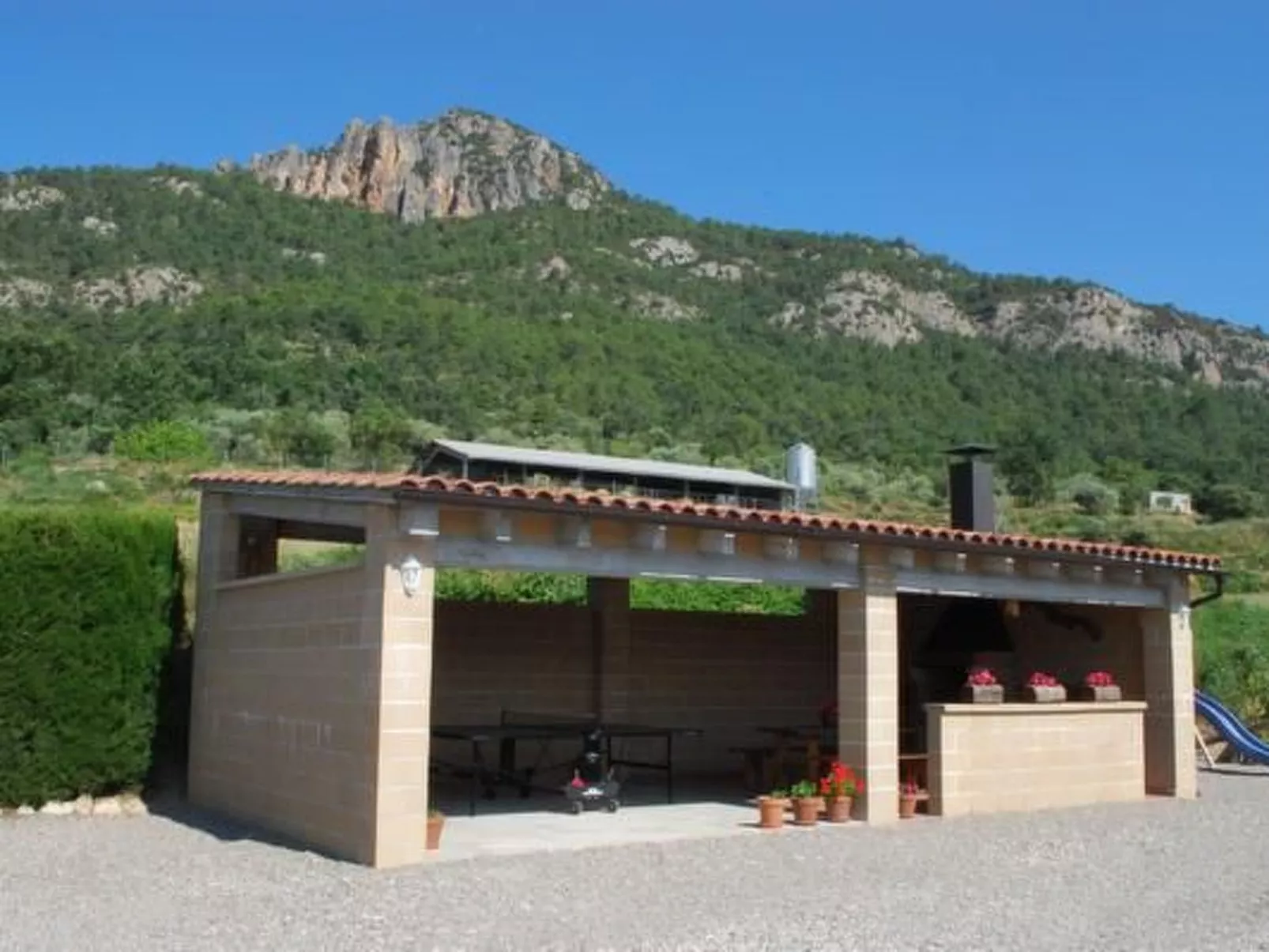 "Cal Serveró." mit Terrasse-Image-tags.info