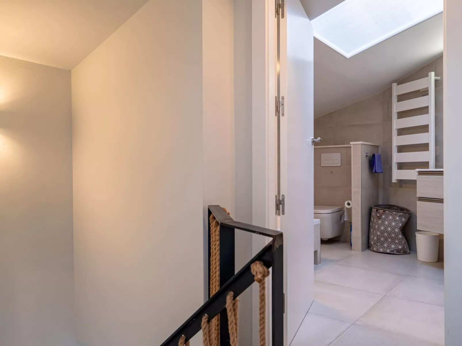 Costabravaforrent Marina, schöne Wohnung in erster Meereslinie-Dedans