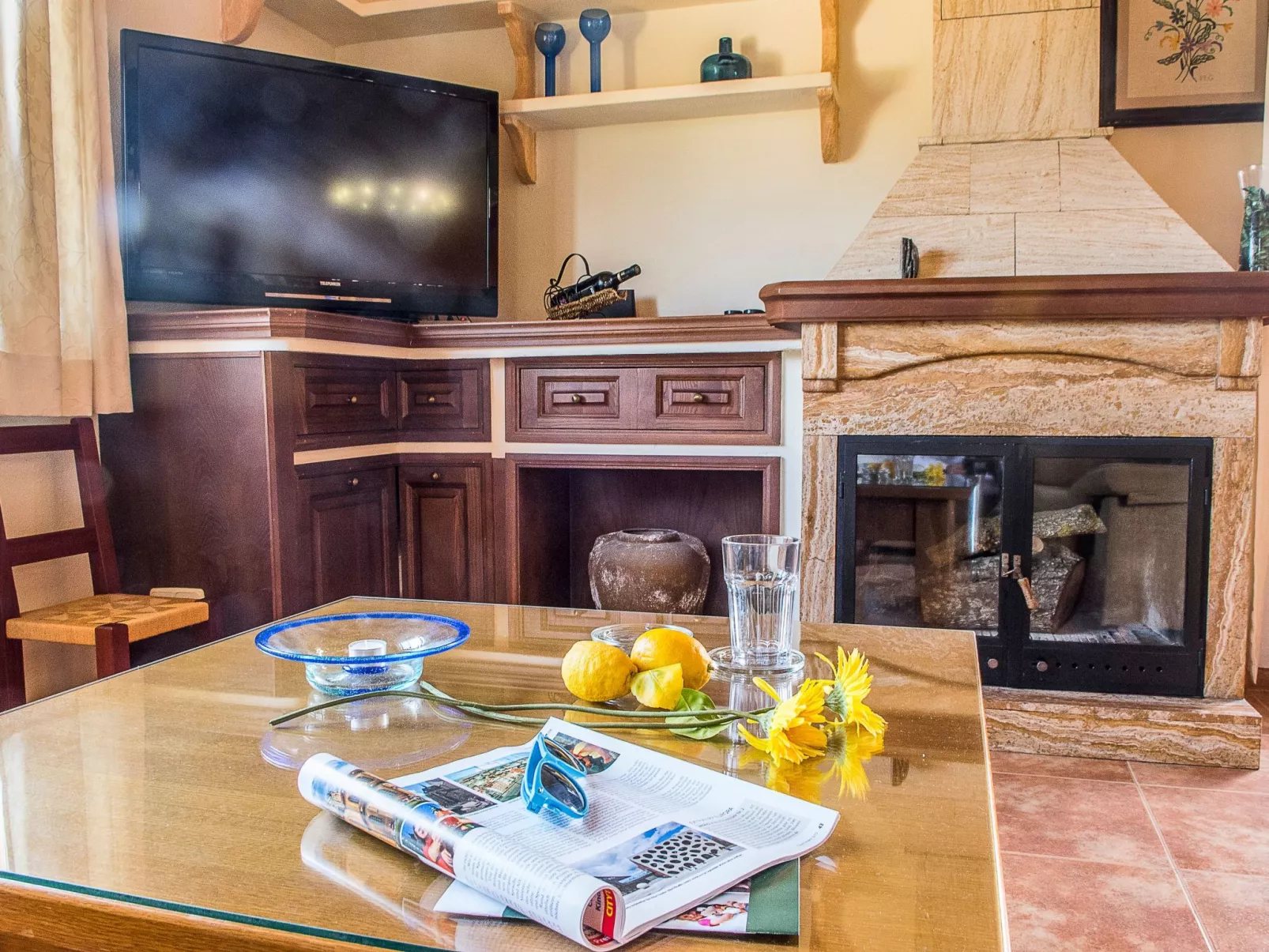 "Pula Viñas" mit Terrasse-Drinnen