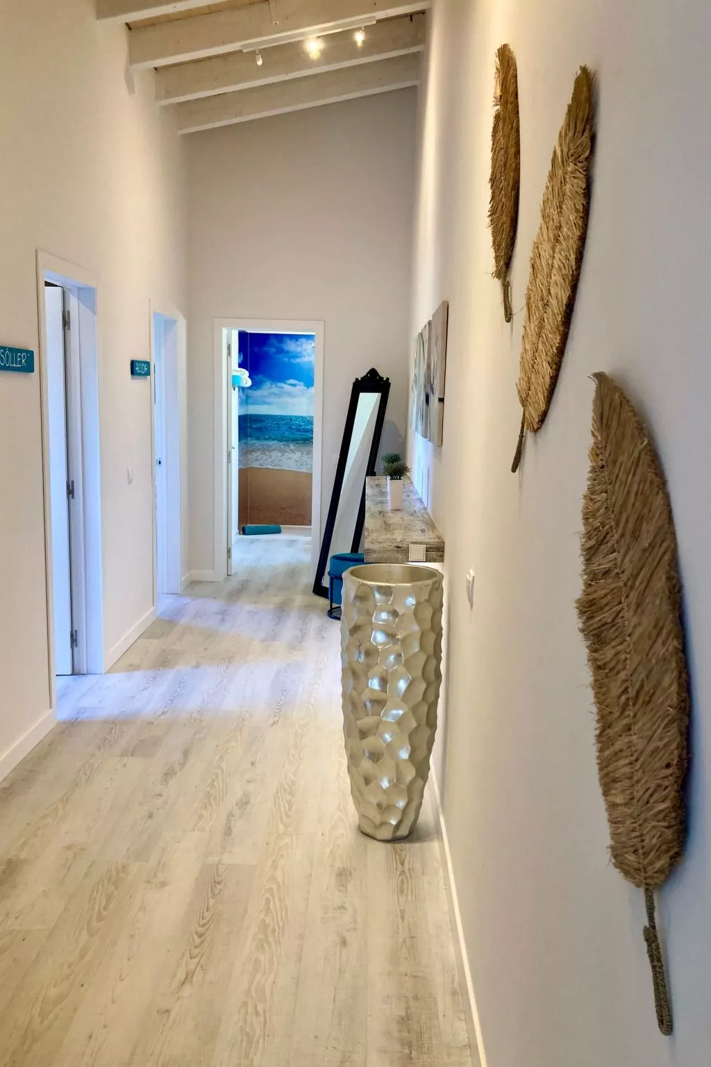 Nettes Ferienhaus in Llucmajor mit Großer Terrasse-Dedans