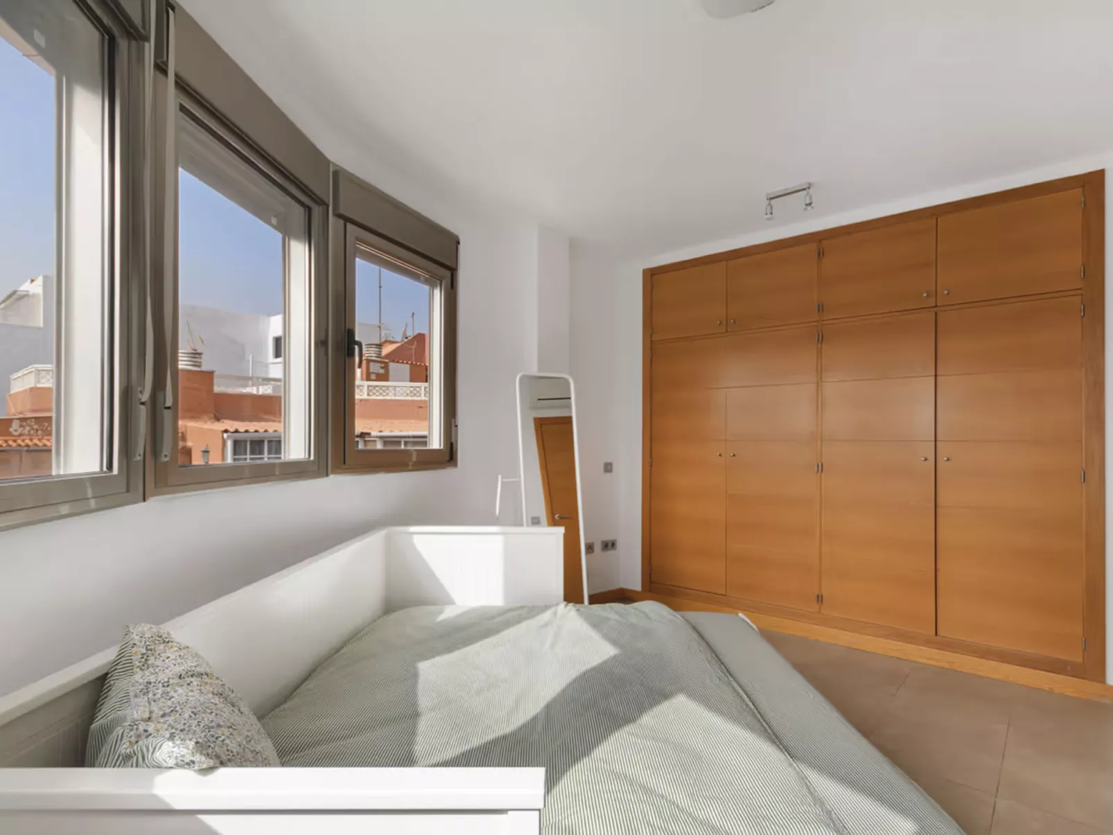 "VCV Apartment FM".-Drinnen