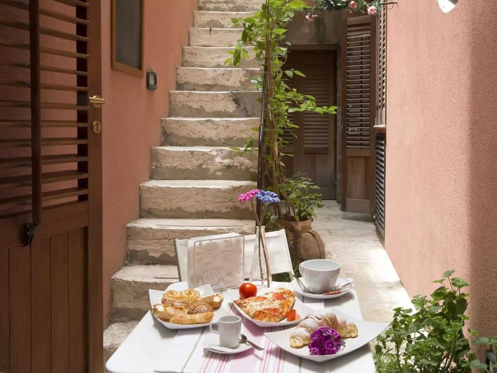 Appartement in Trapani mit Terrasse und Garten-Image-tags.info