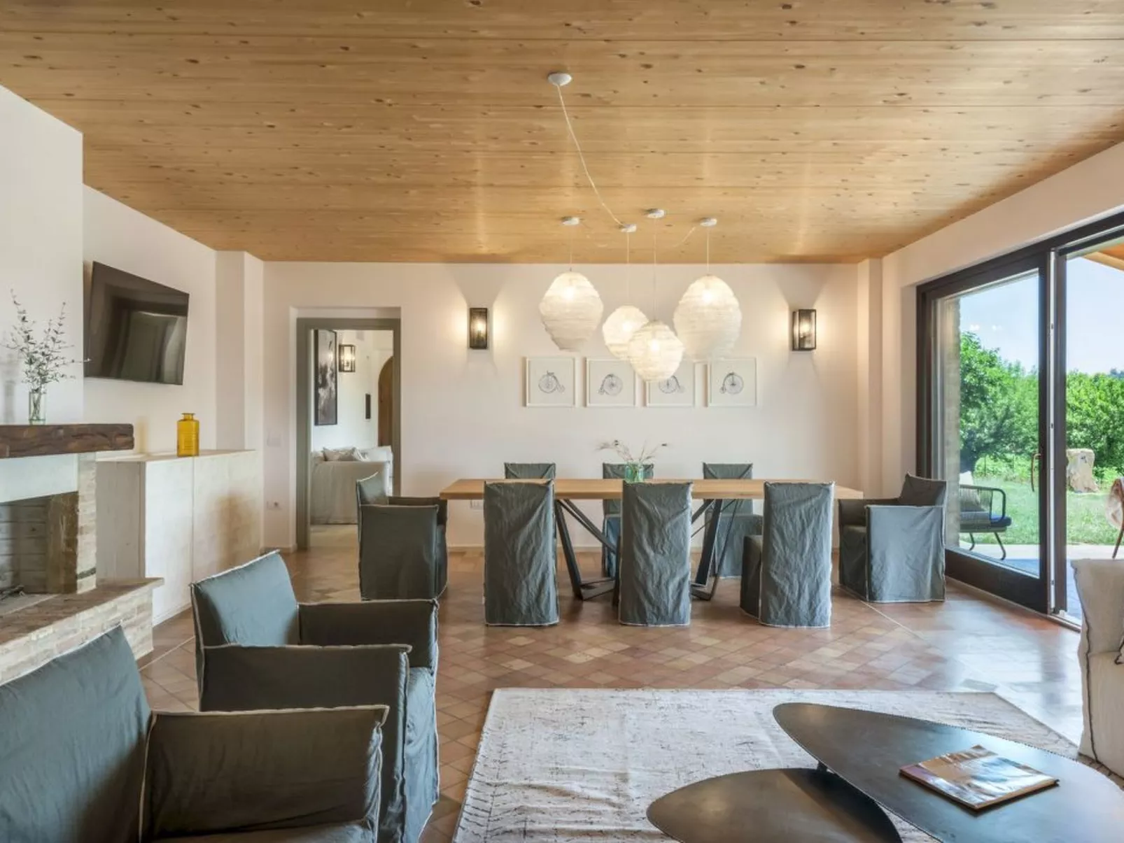 Villa i Gelsi Marche Urlaub, privater Pool-Inside