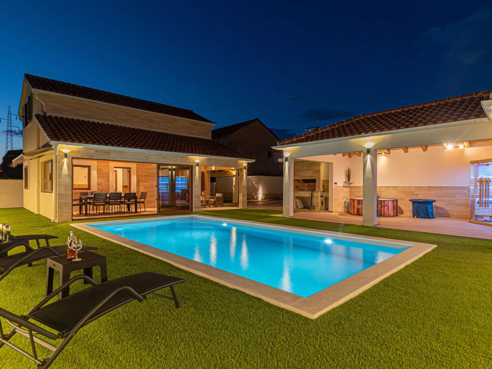 Villa Casa Del Sol-Outside