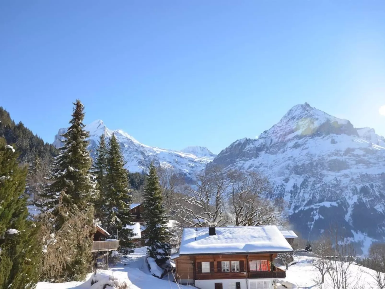 Apartment Paradise-Outside