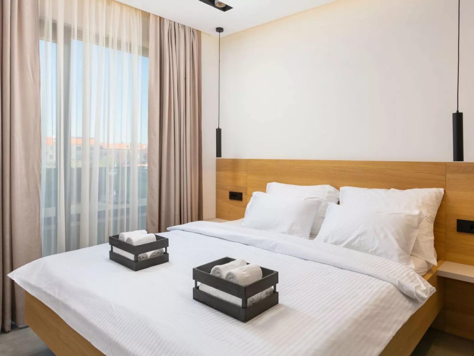 "A'more Bijeca" direkt am Strand-Drinnen