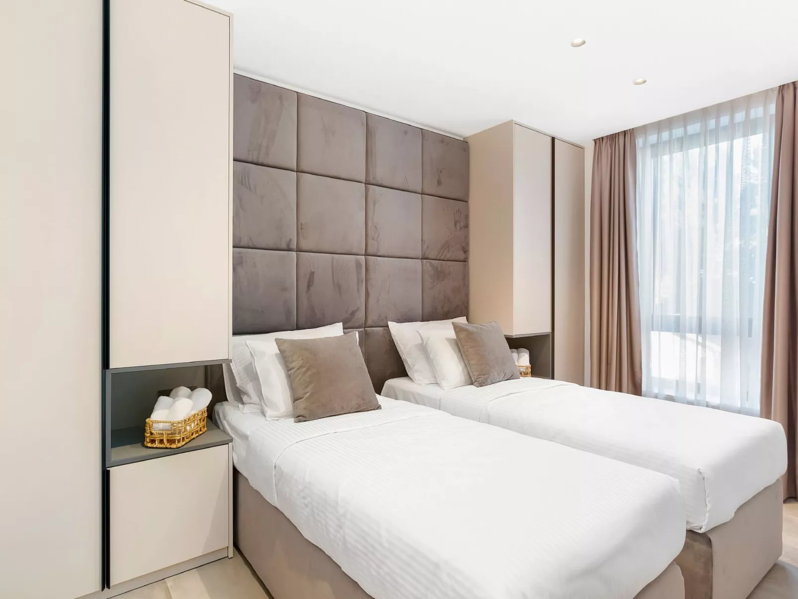 Fly Room - A1-Inside