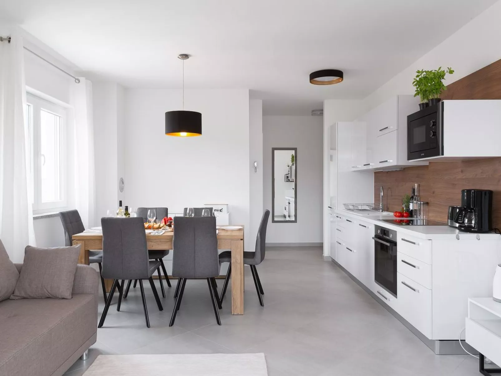 Wohnung "Brajdine - Ema" mit Balkon-Inside