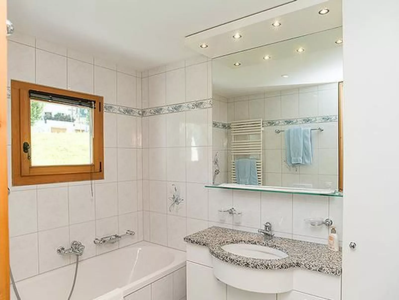 Chesa Rosatsch-Image-tags.info