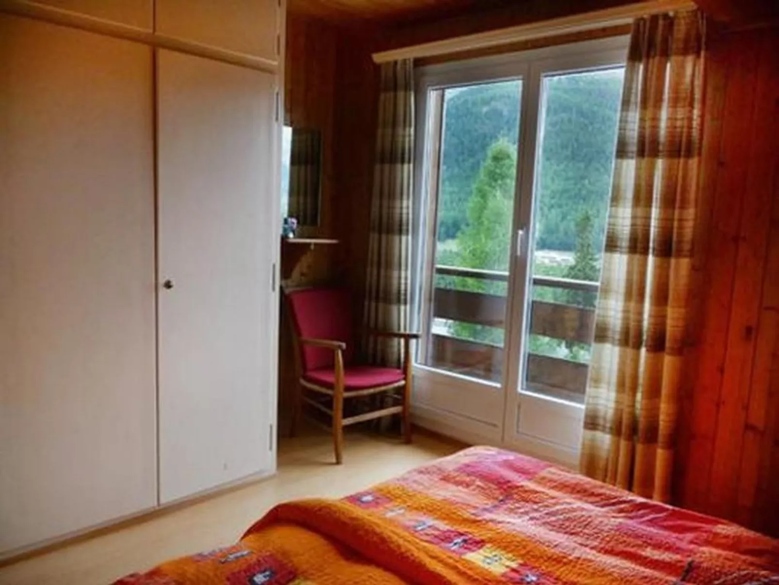 Chesa Viola Dachwohnung-Dedans