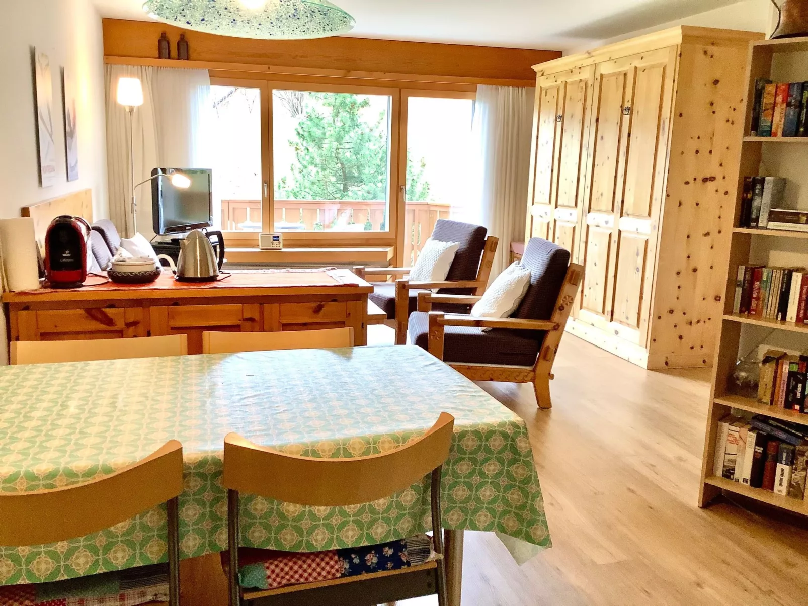 Chesa Azalea 2-Image-tags.info