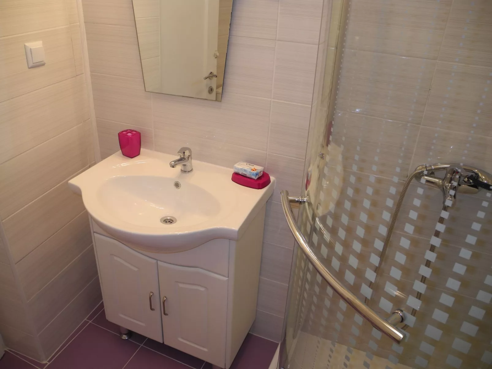 Wohnung für 3 Personen mit Terrasse-Drinnen