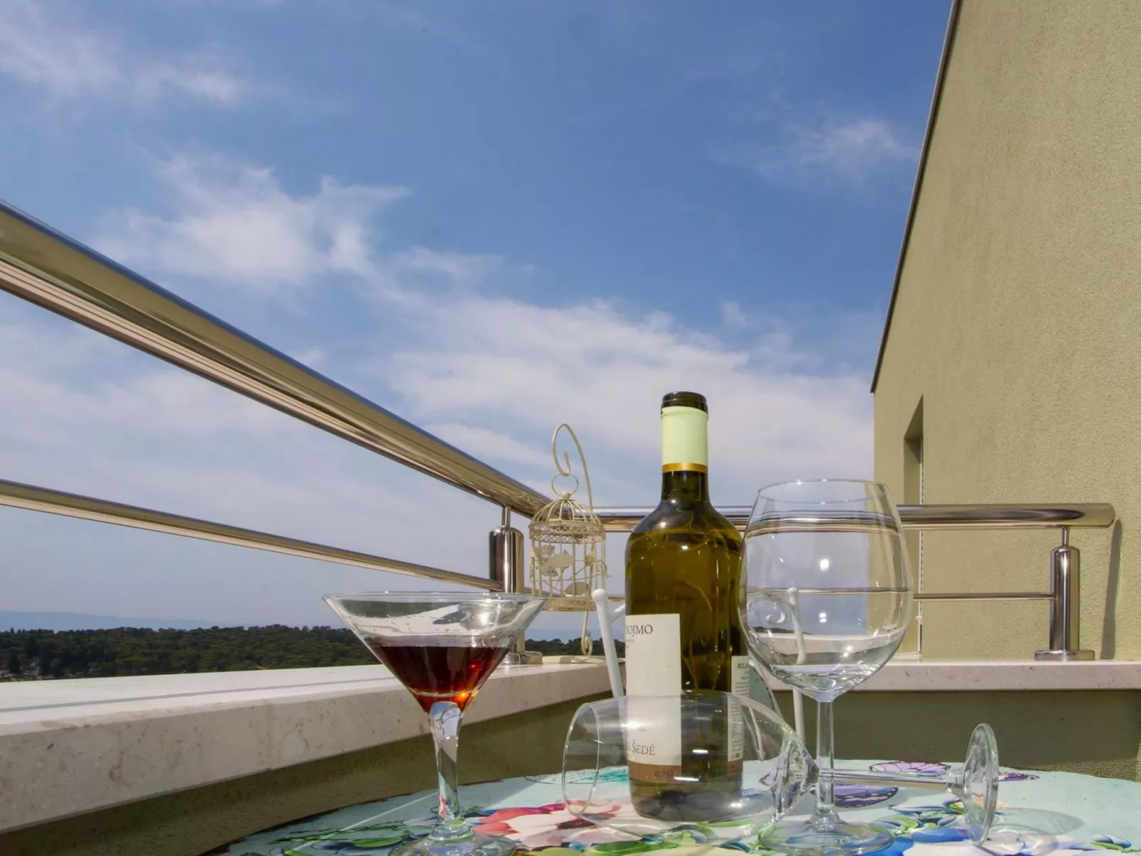 In Makarska mit Panoramablick-Outside