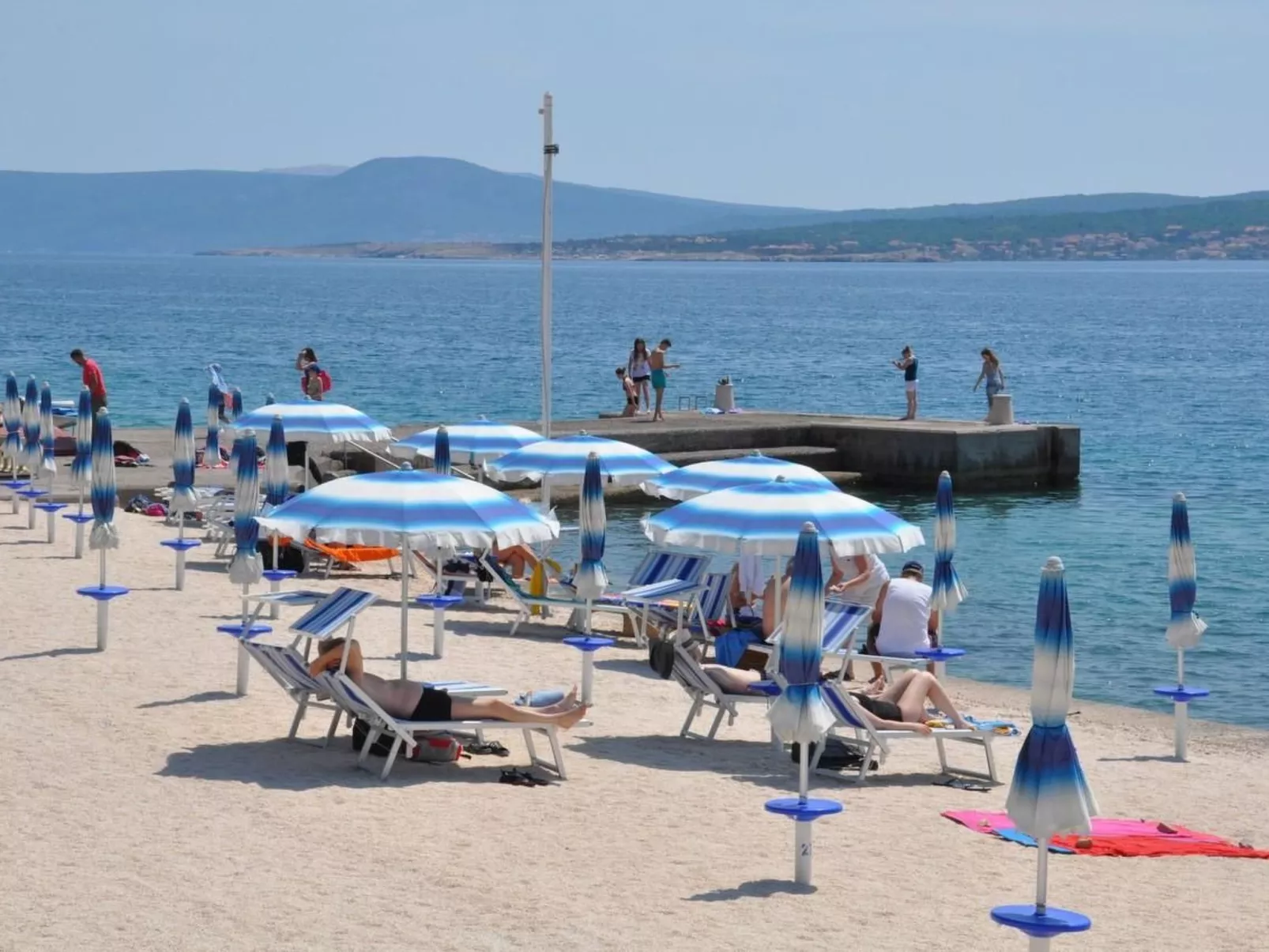 Wohnung mit Balkon und Meerblick-Outside