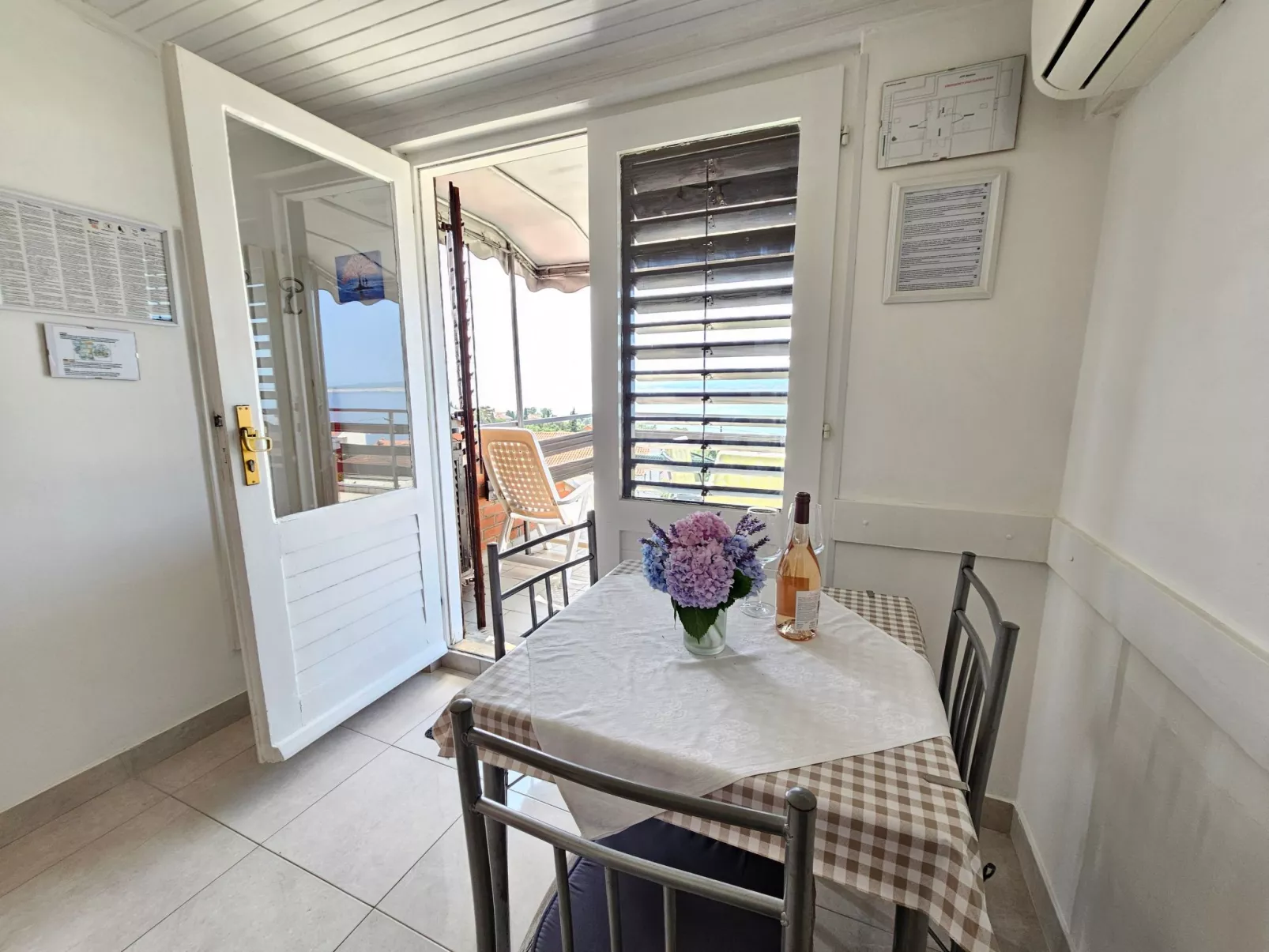 Wohnung App Marinna mit Terrasse-Inside
