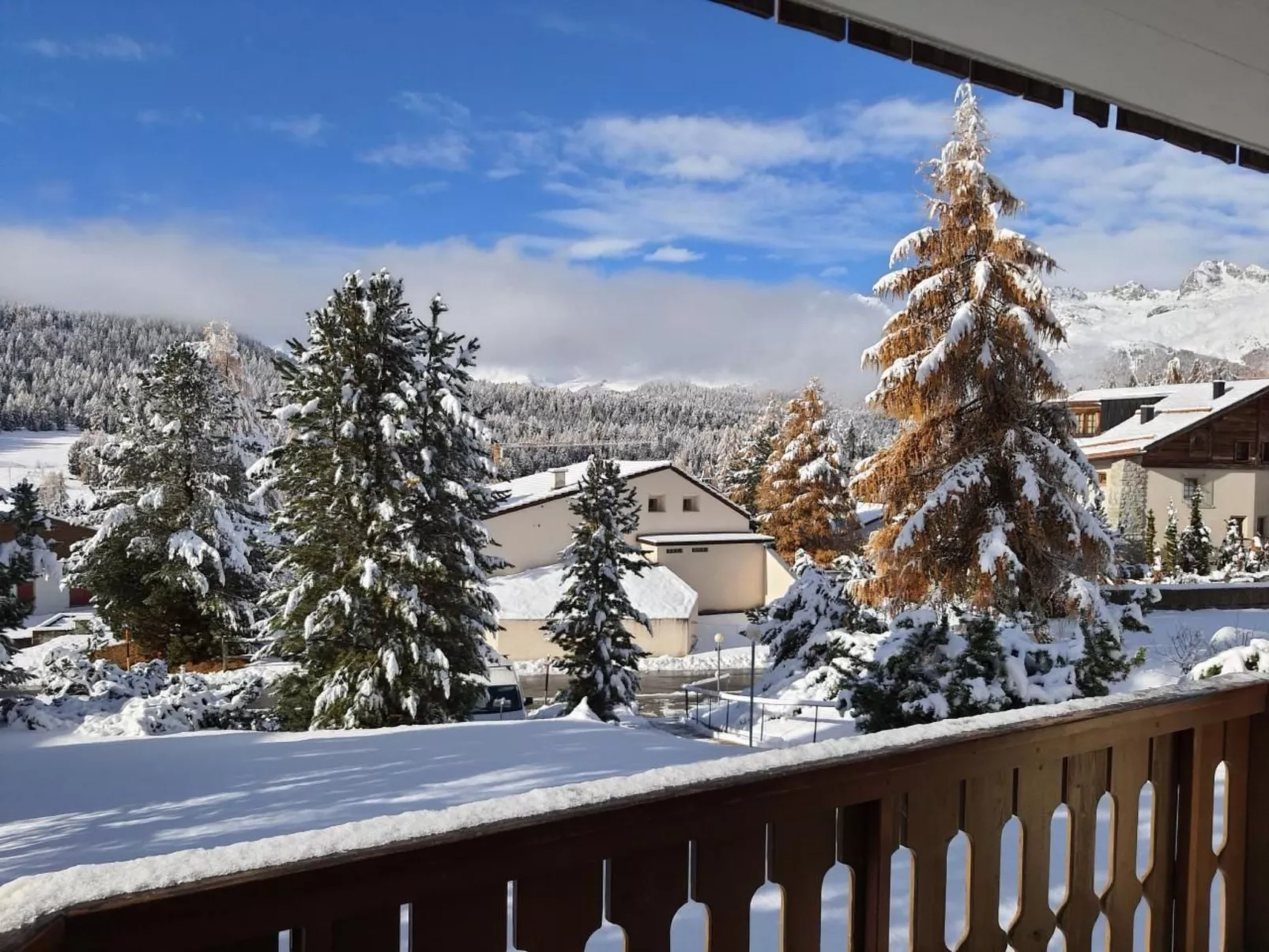 Chesa Azalea 30-Dehors