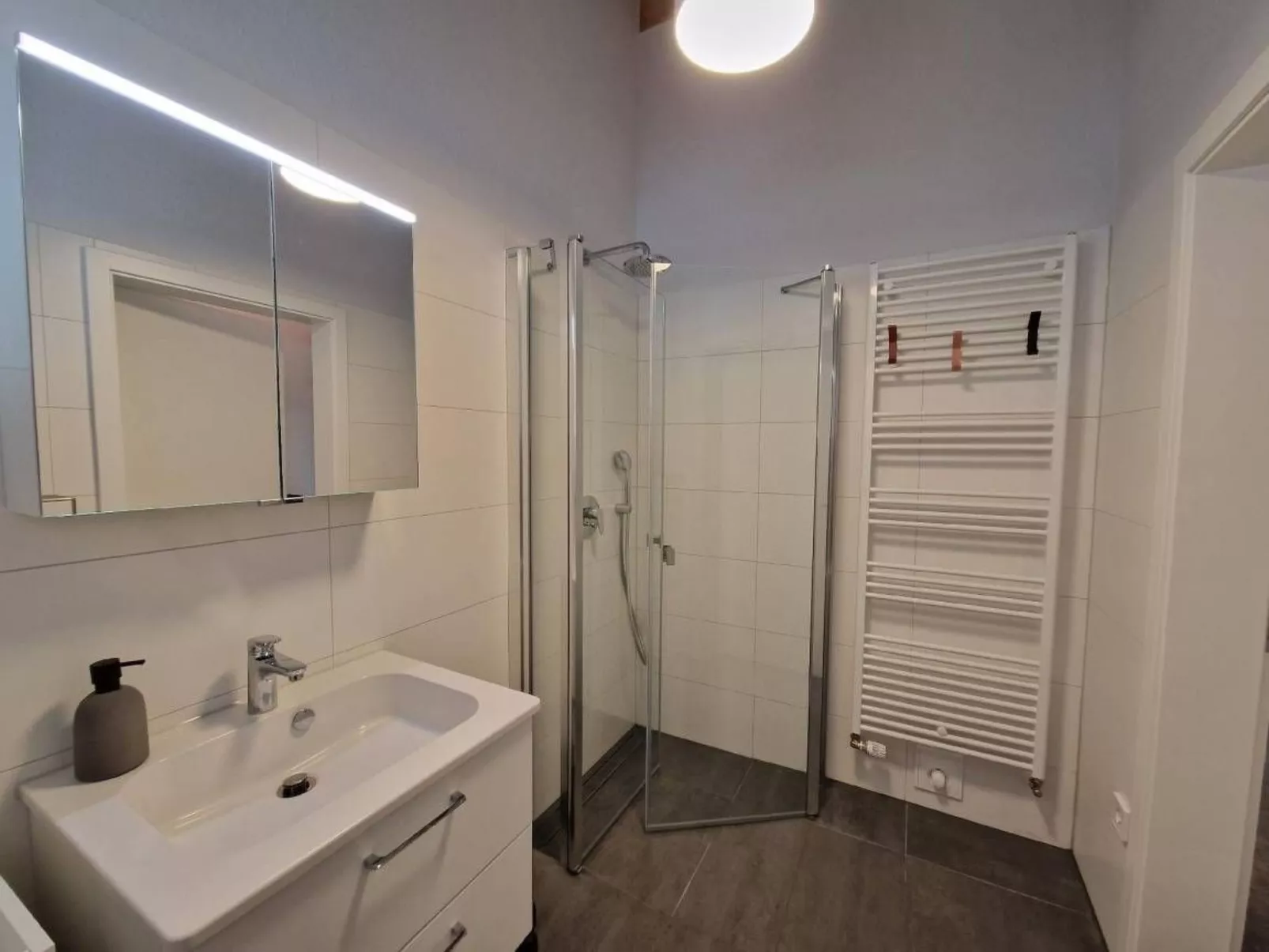 G20 Ferienhaus mit Wintergarten in Eckwarderhörn-Dedans