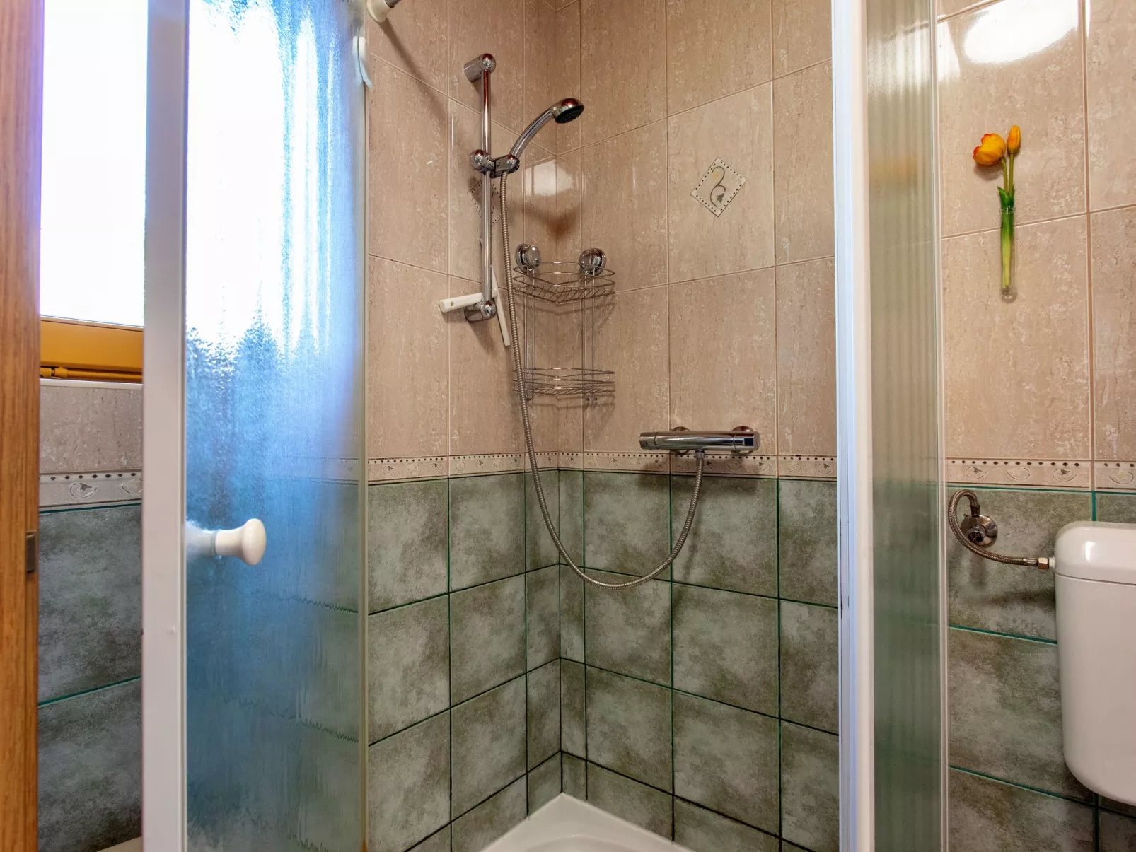 "Schmetterlingsplatz"-Drinnen