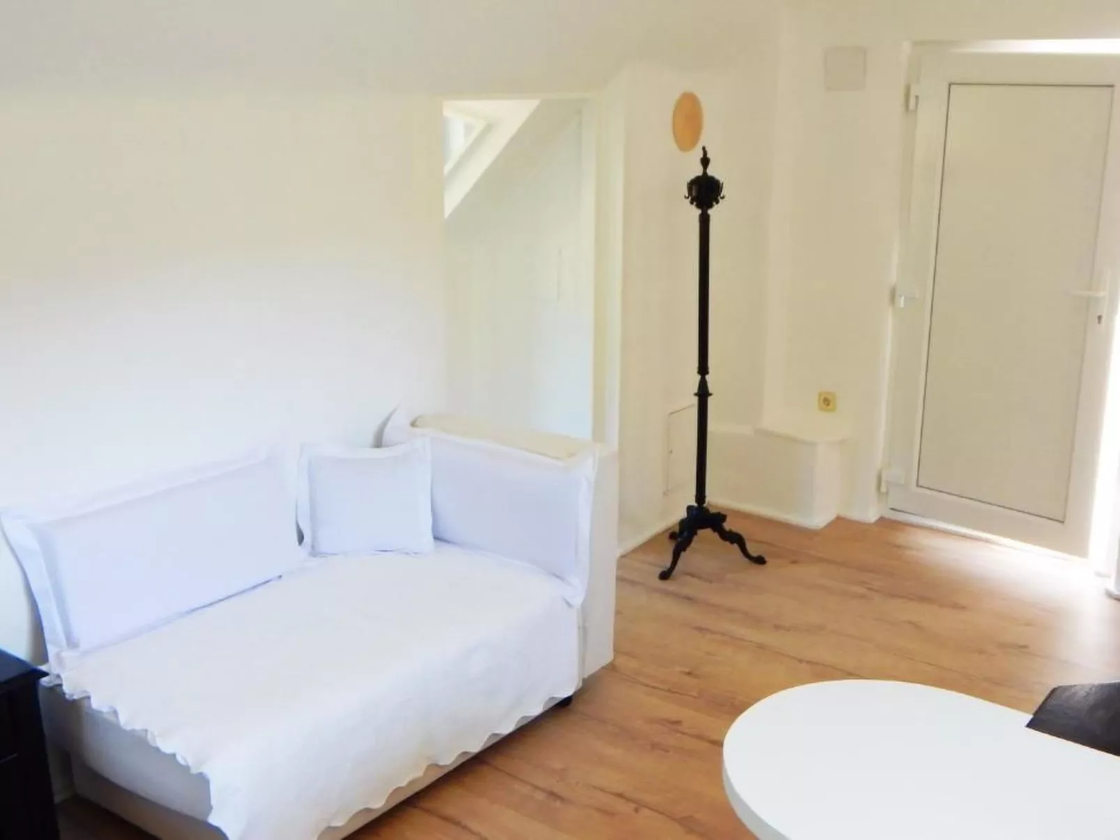 Black & White-Inside