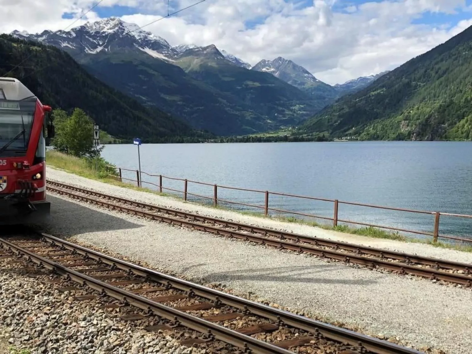 Wohnung mit Bergblick-Draußen