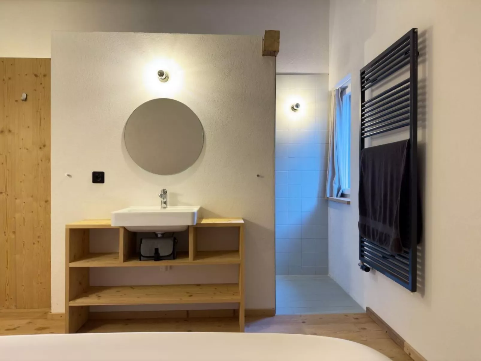 Haus Walli-Simmen, Wohnung 2-Dedans