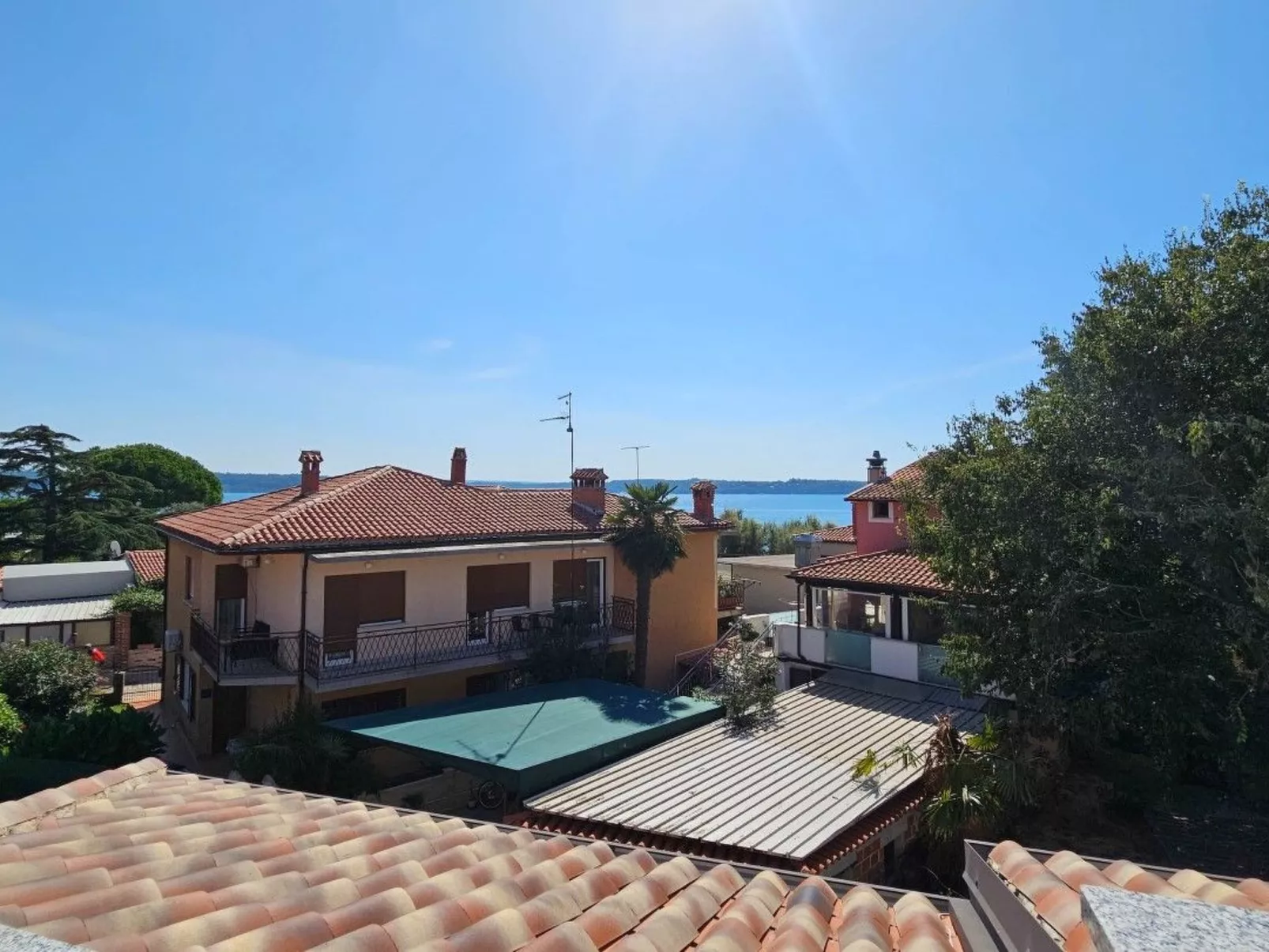 Wohnung "Viviana" mit Blick auf das Wasser-Dehors