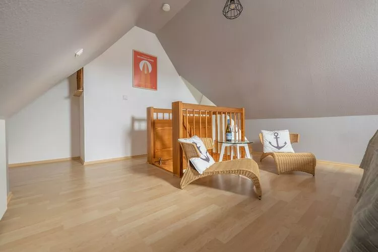 Surfbreak-Bedroom