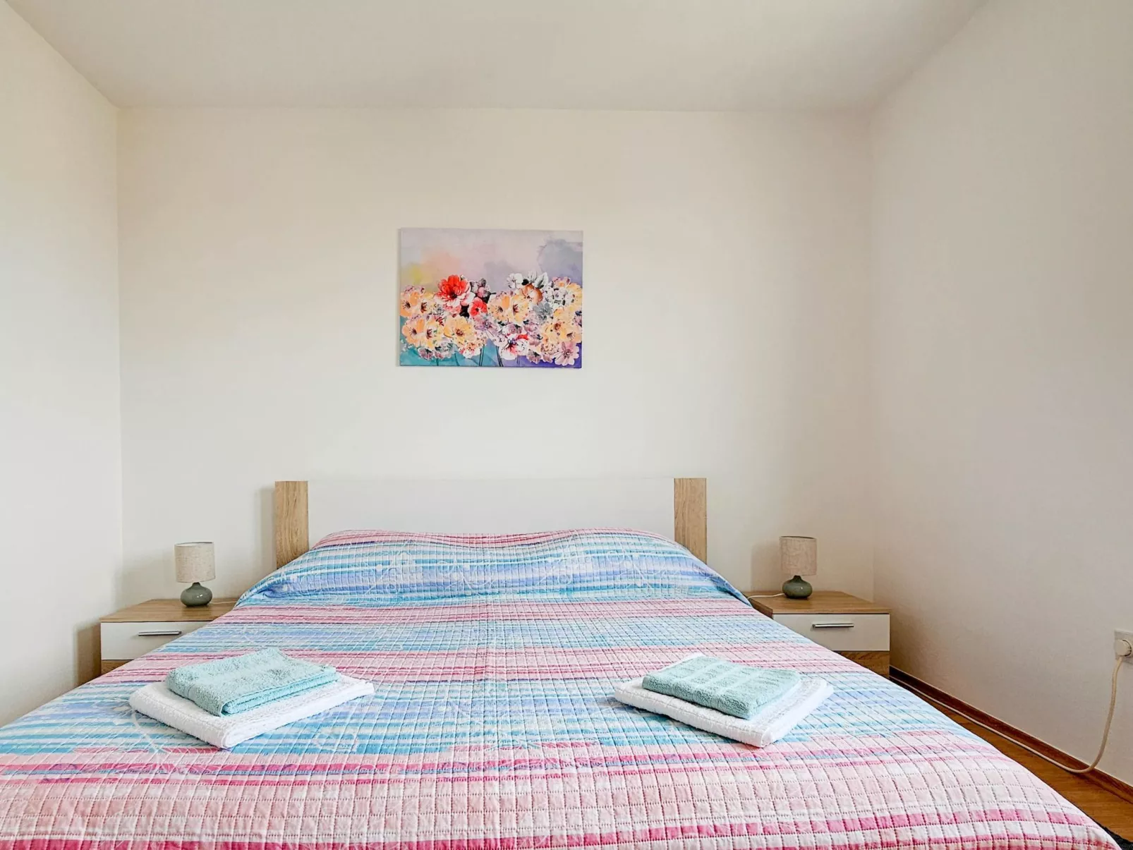 "Olga" mit Balkon-Drinnen