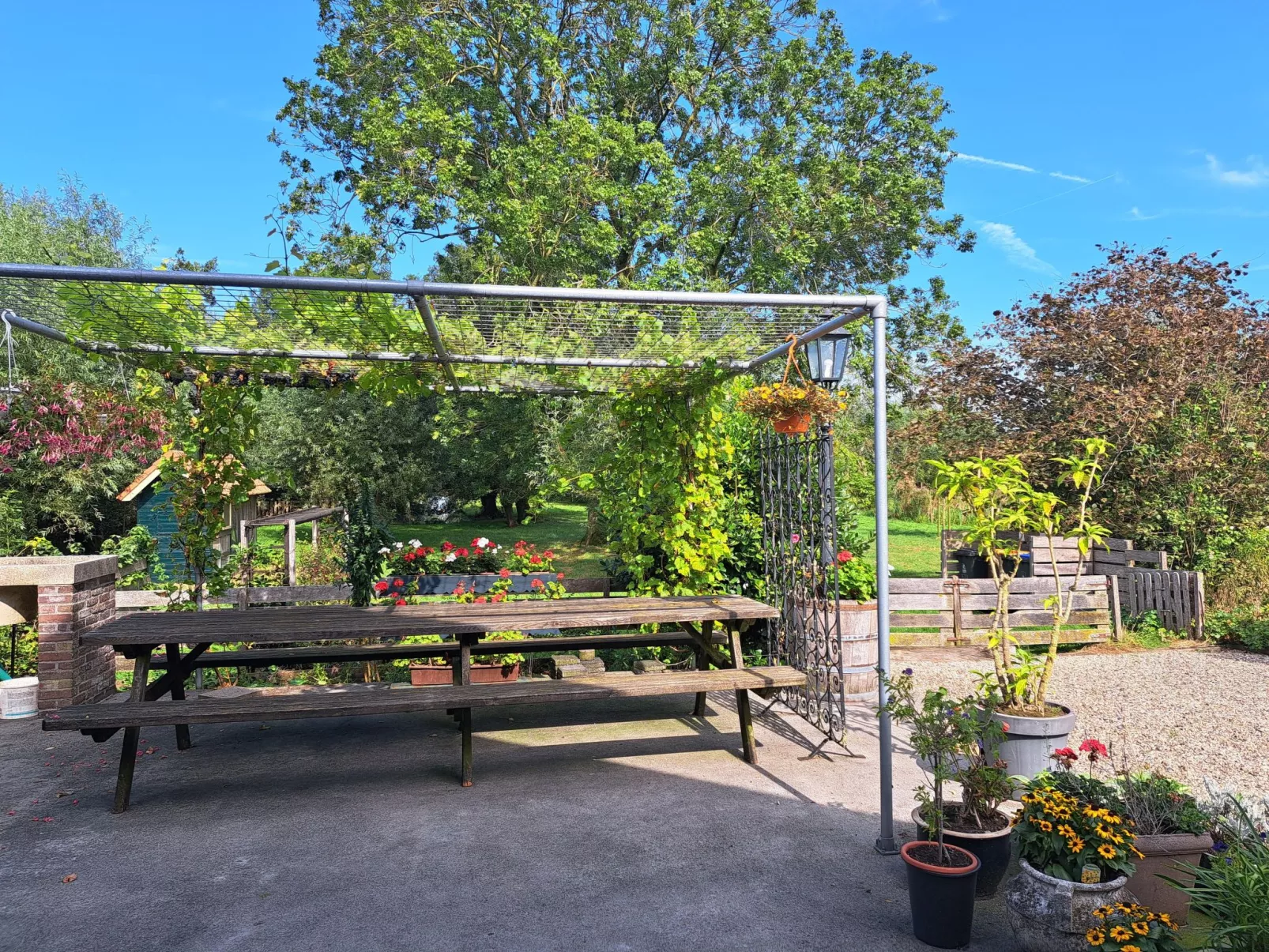 Wohnung auf dem Bauernhof-Dehors