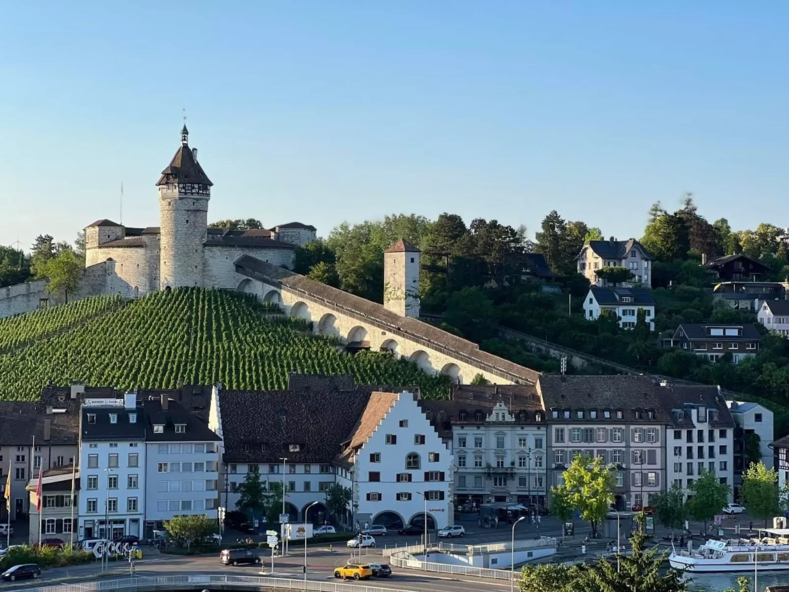 South Beach Apartment 10km Rheinfall-Outside