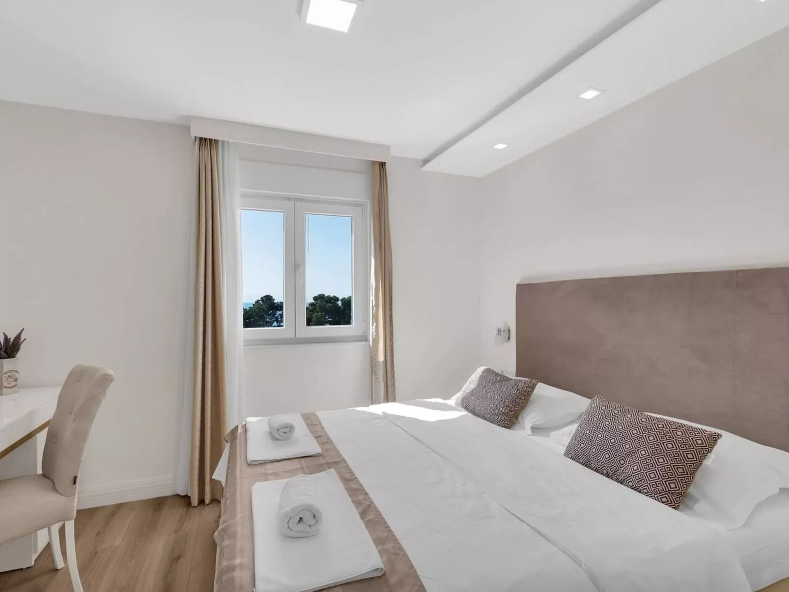 Apartment Hrvoje - nur 50m bis zum Meer-Inside