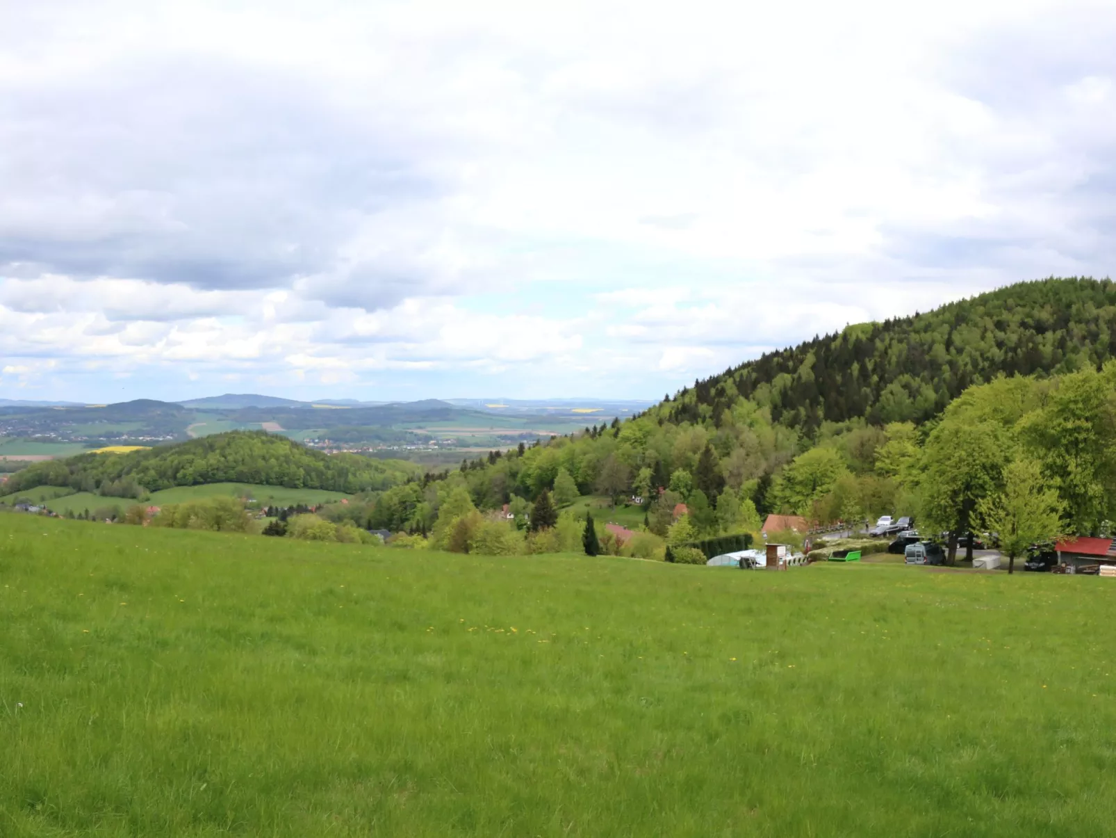 Studio-Appartement mit Bergblick-Outside