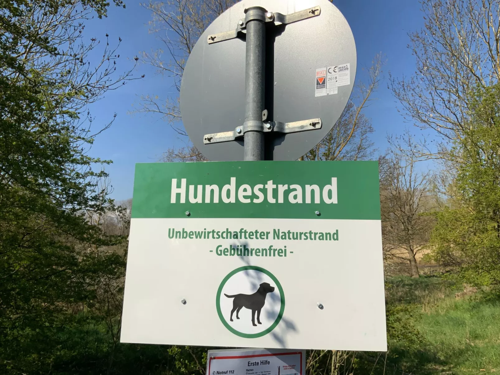 In Hoben mit Grill und Terrasse-Draußen