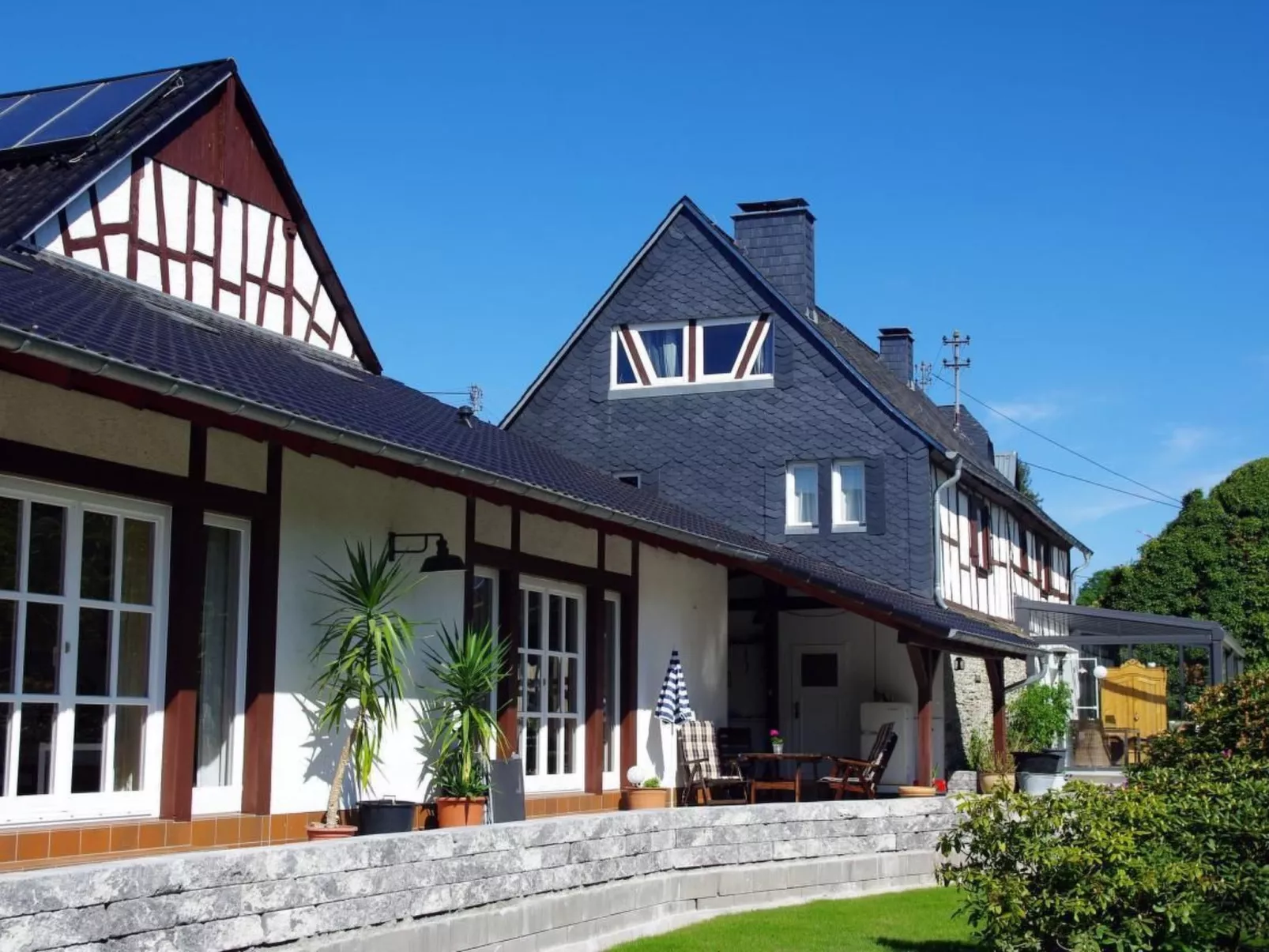 Appartement in Unzenberg Hunsrück-Outside