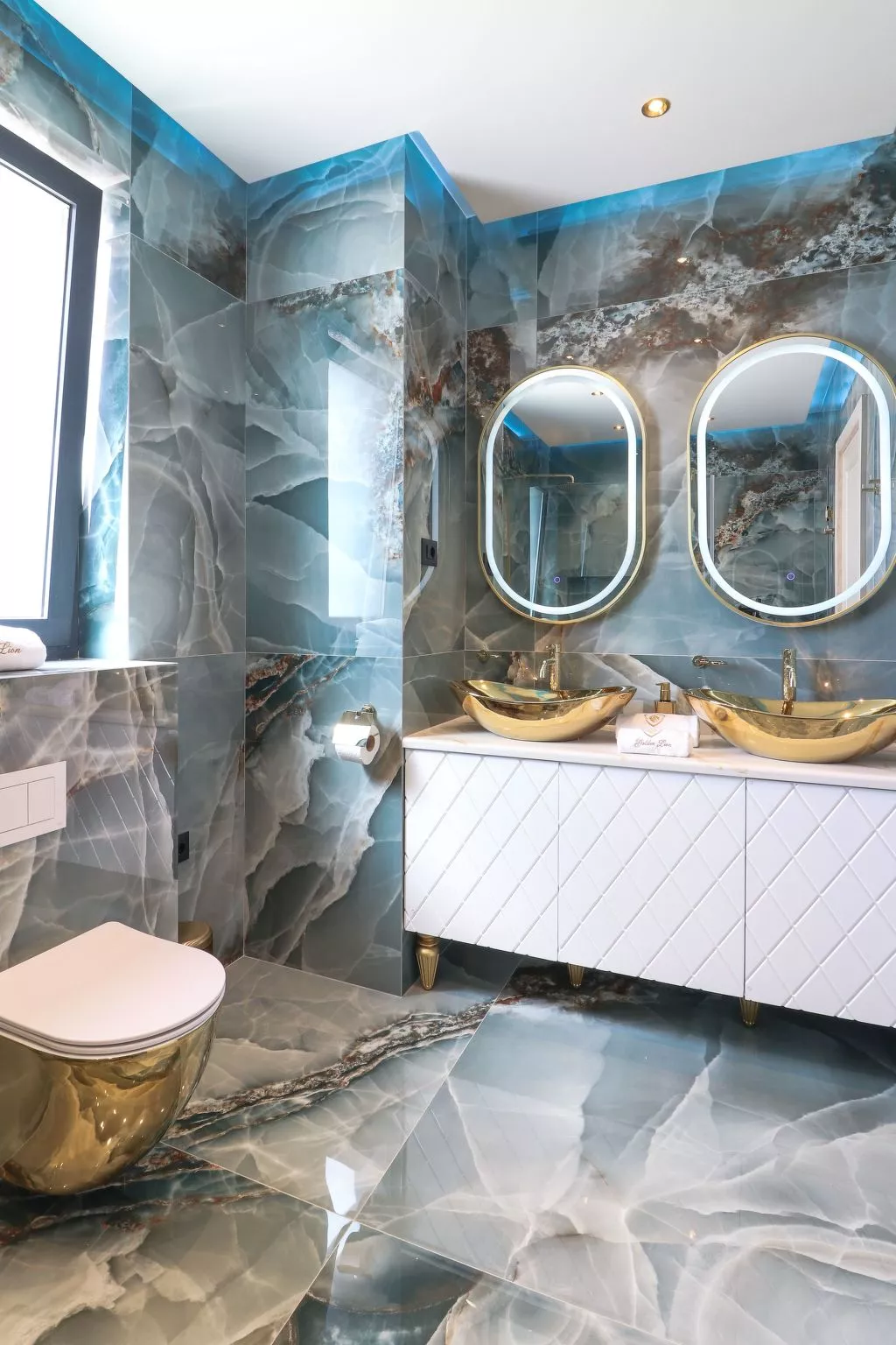 Villa Goldener Löwe-Drinnen