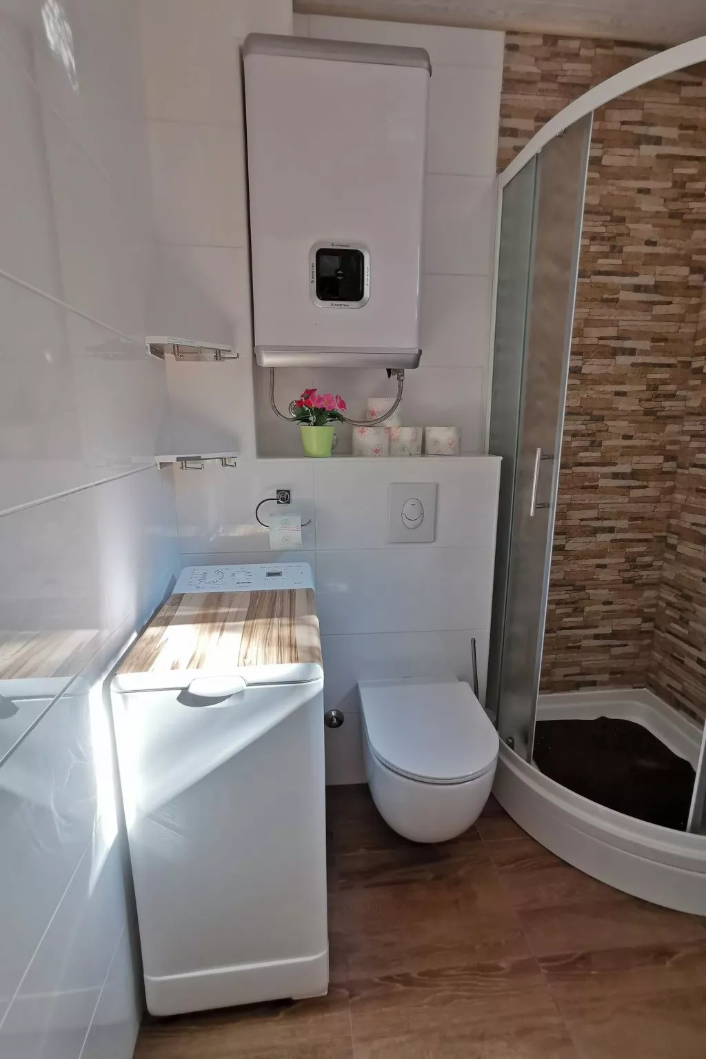 Apartment Bella mit Balkon und Terrasse in Necujam-Inside