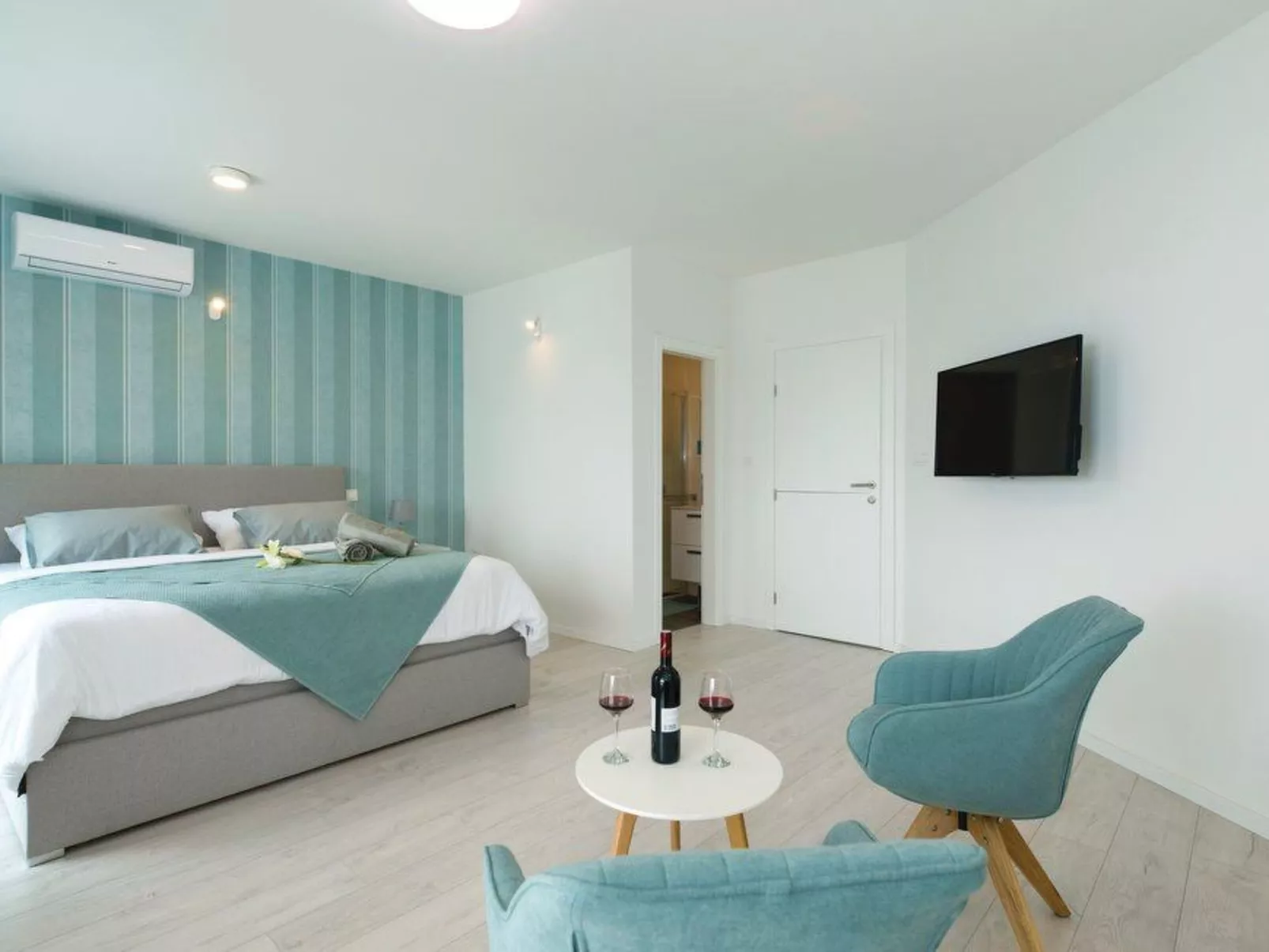 Villa Felicita für 12 Personen in Zaboric-Inside