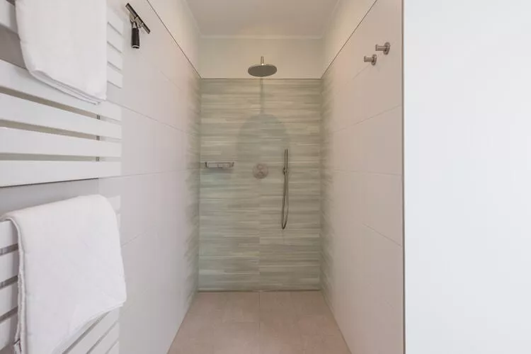 Penthouse Küstenzauber auf Nordstrand 4 Personen-Bathroom
