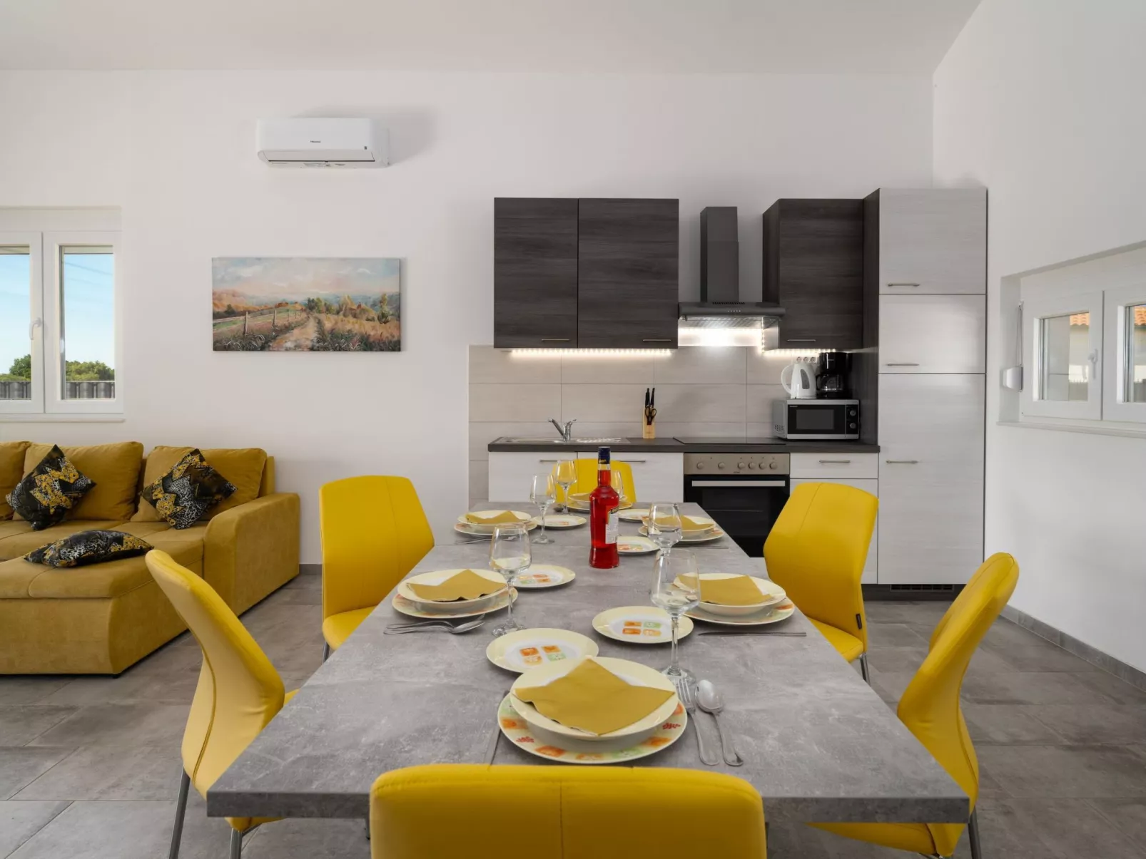 Villa mit privatem Pool in einer ruhigen Gegend gelegen-Inside