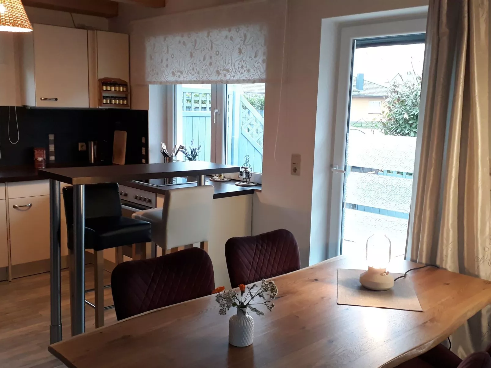 Kapitänskoje an der Wismarbucht-Dedans