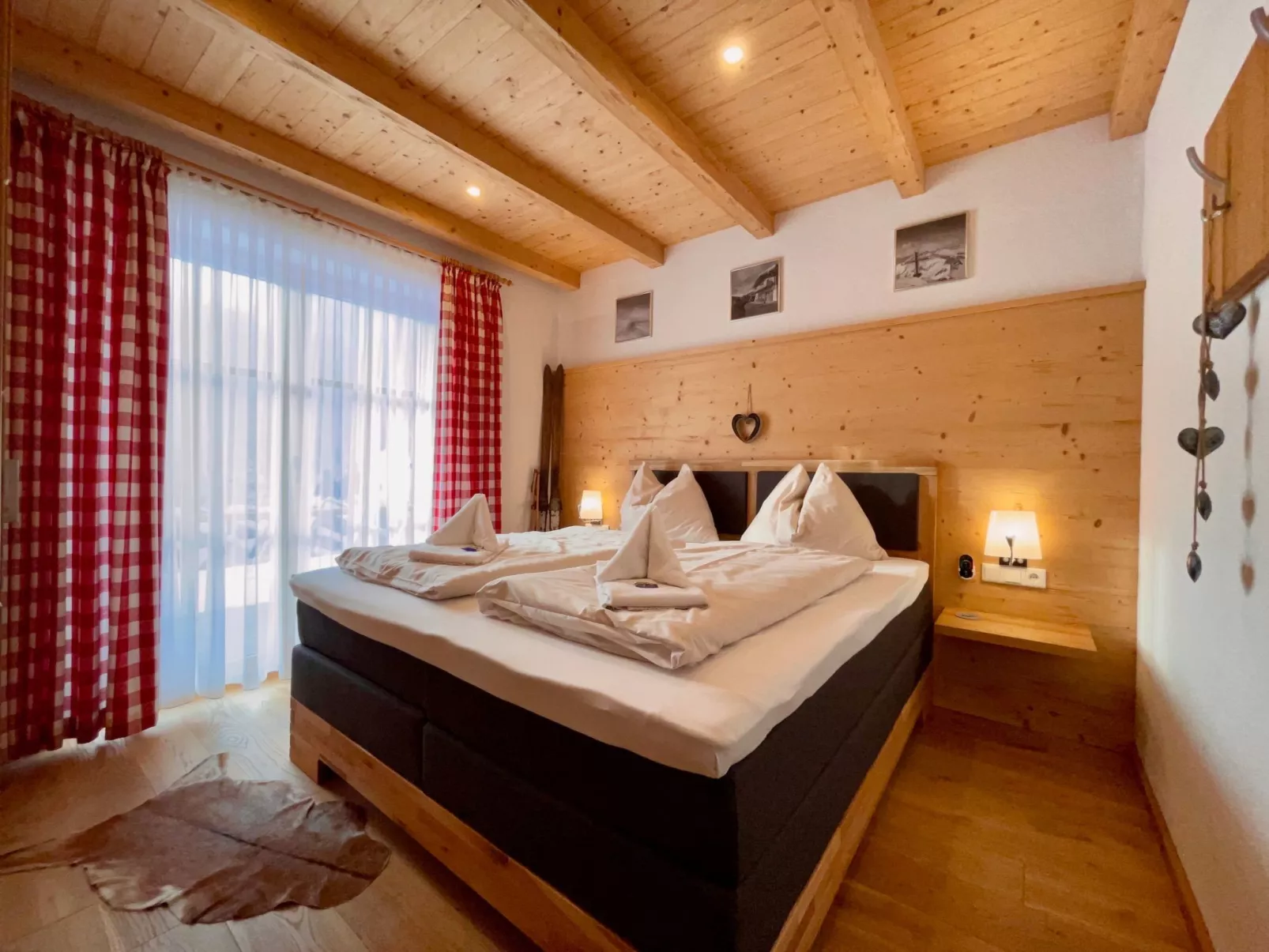 Das Zwölferl-Dedans