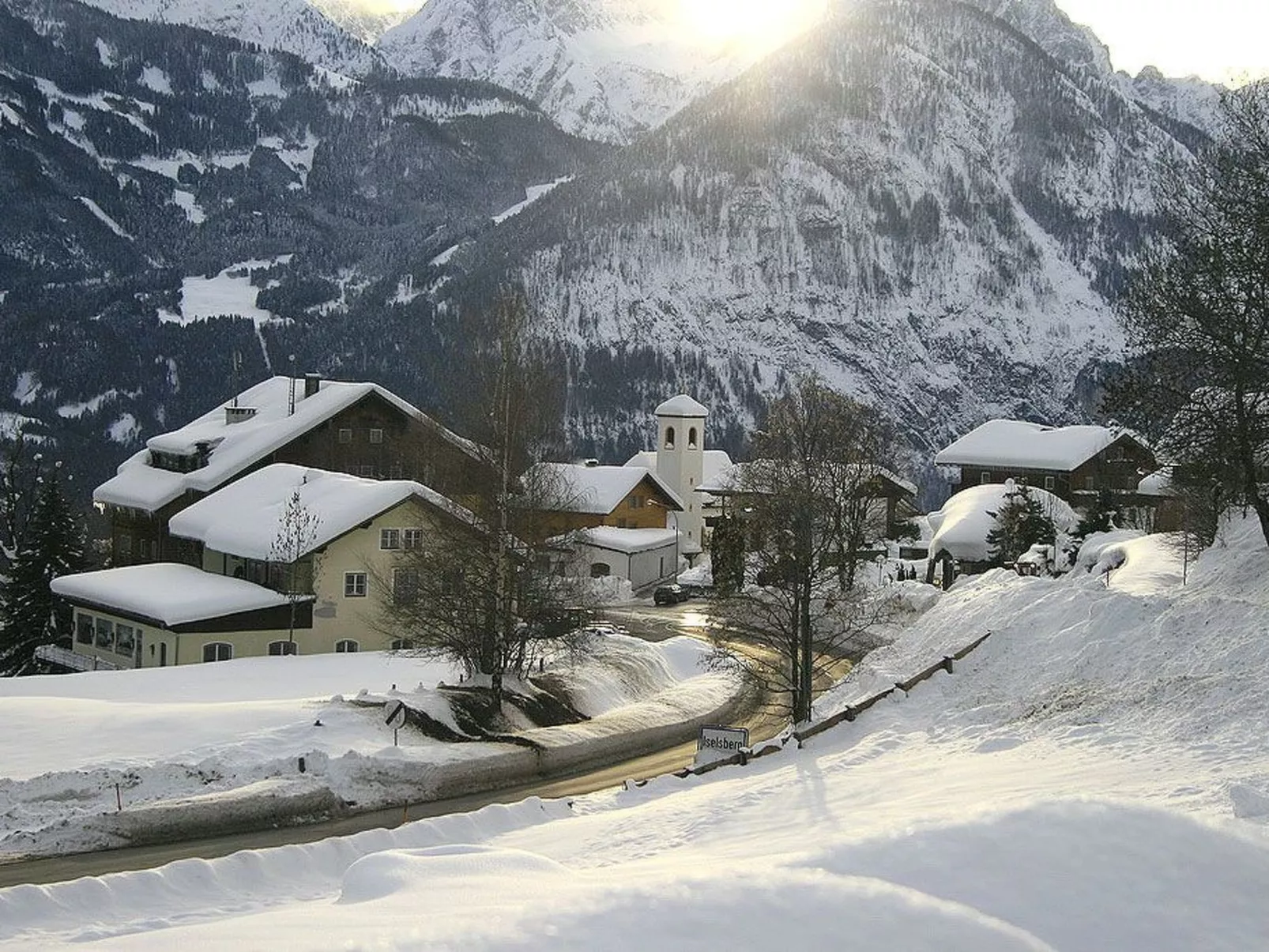 Sporer-Image-tags.info