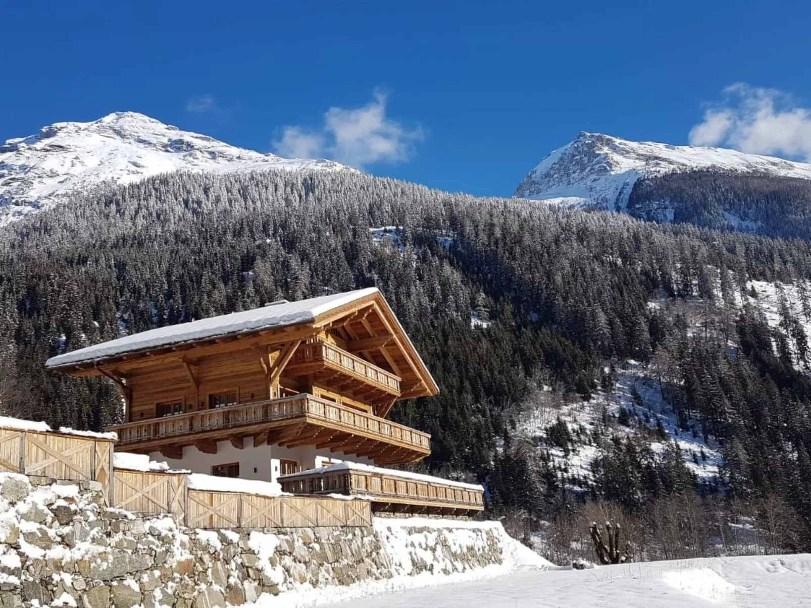 Studio Wasserfall-Outside