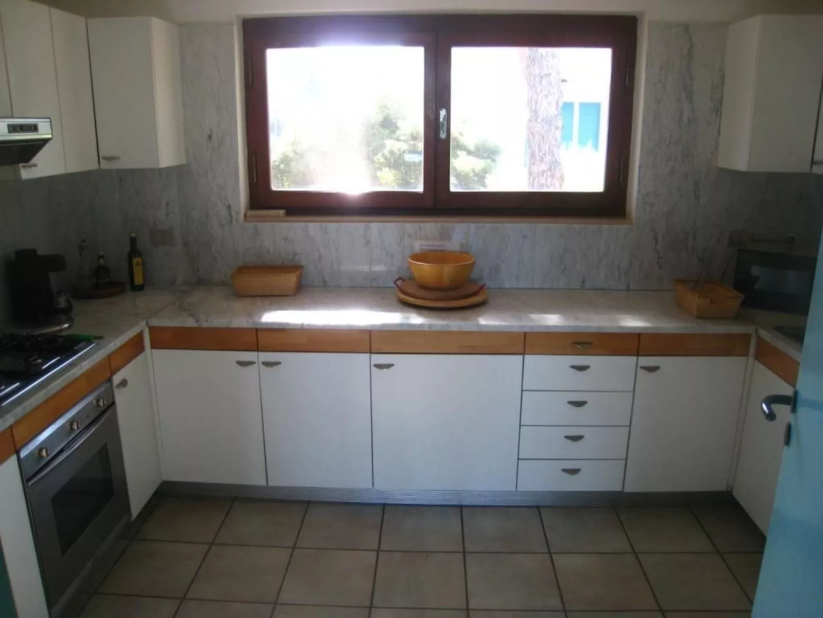 Villa Giacaranda-Inside