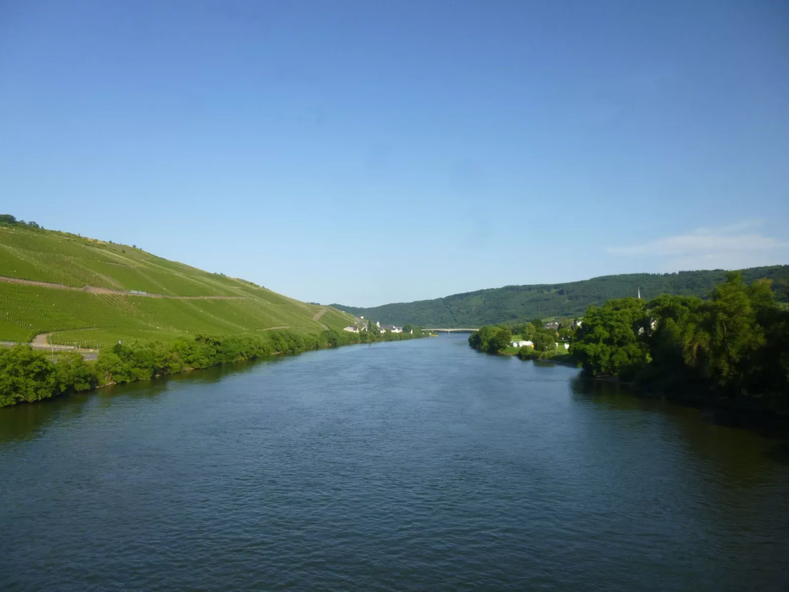 Moselschiefer-Traumferienwohnung am Moselufer-Outside