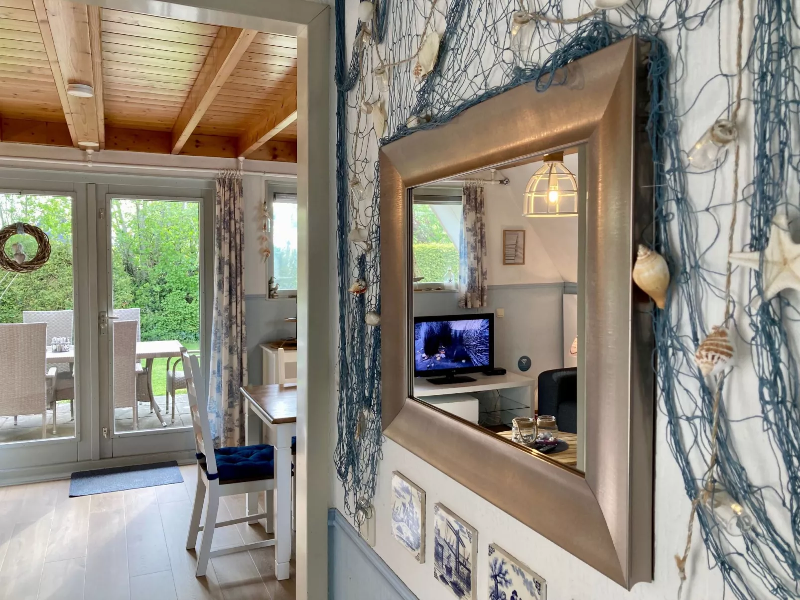 181 Urlaubsruhe-Drinnen