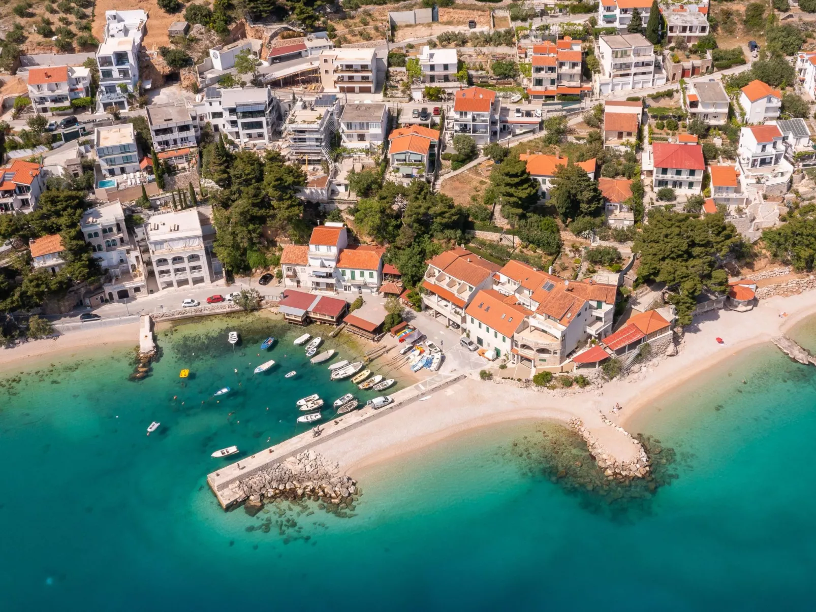Stylisches Haus für 8 Personen und 4 Kinder-Outside