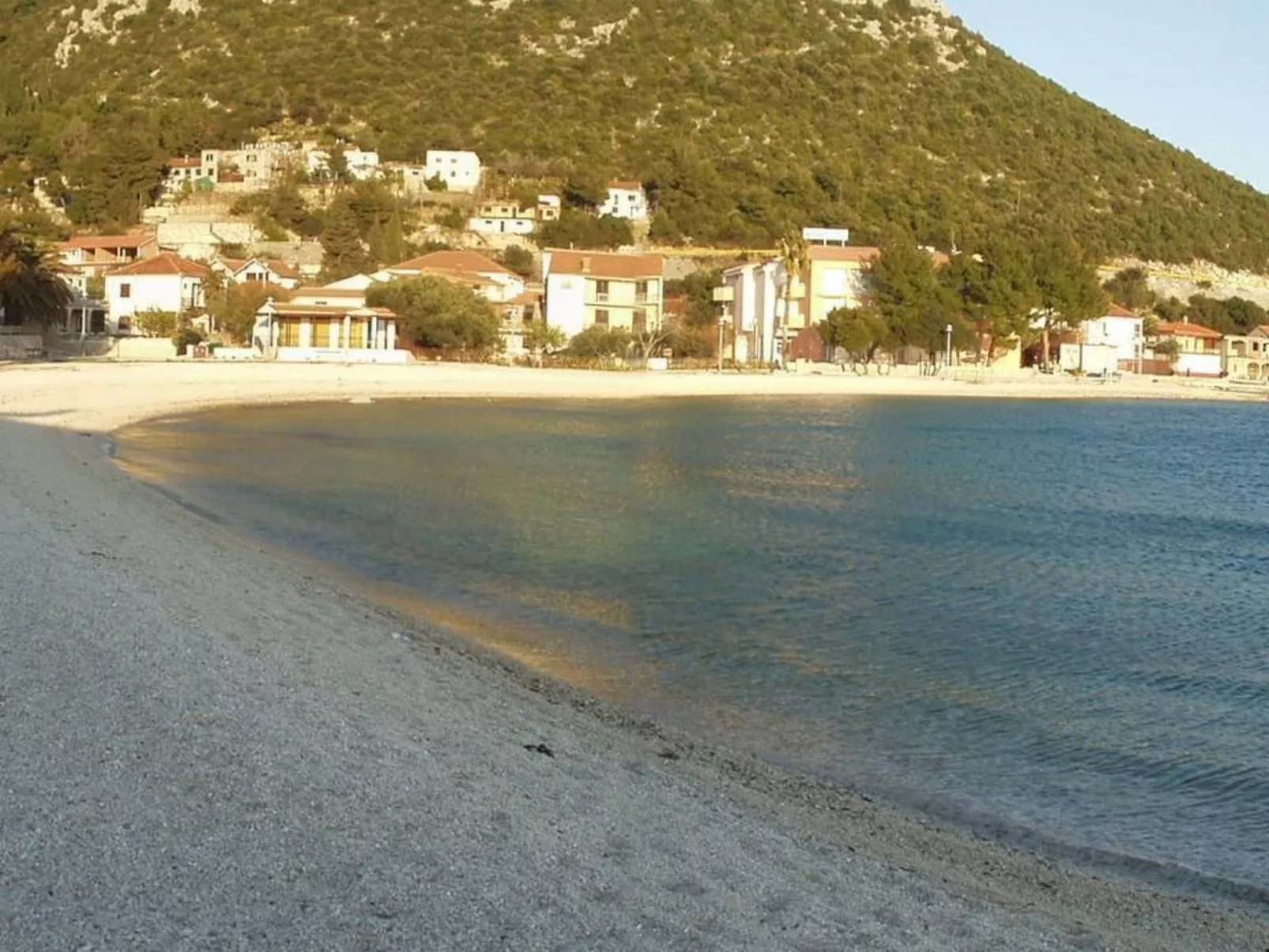 "Haus Gluscevic" direkt am Strand-Outside
